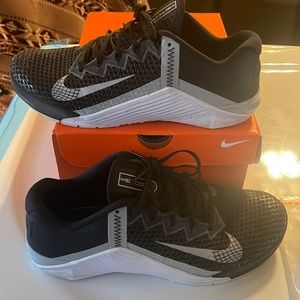 Mens Nike Metcon 6 size 10.5.